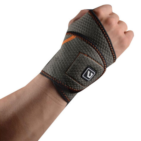 SPORTS WRIST SUPPORT