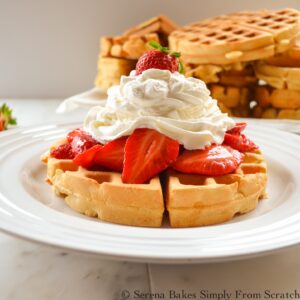 VIENNESE WAFFLES WITH STRAWBERRY FILLING 400GM - Image 1